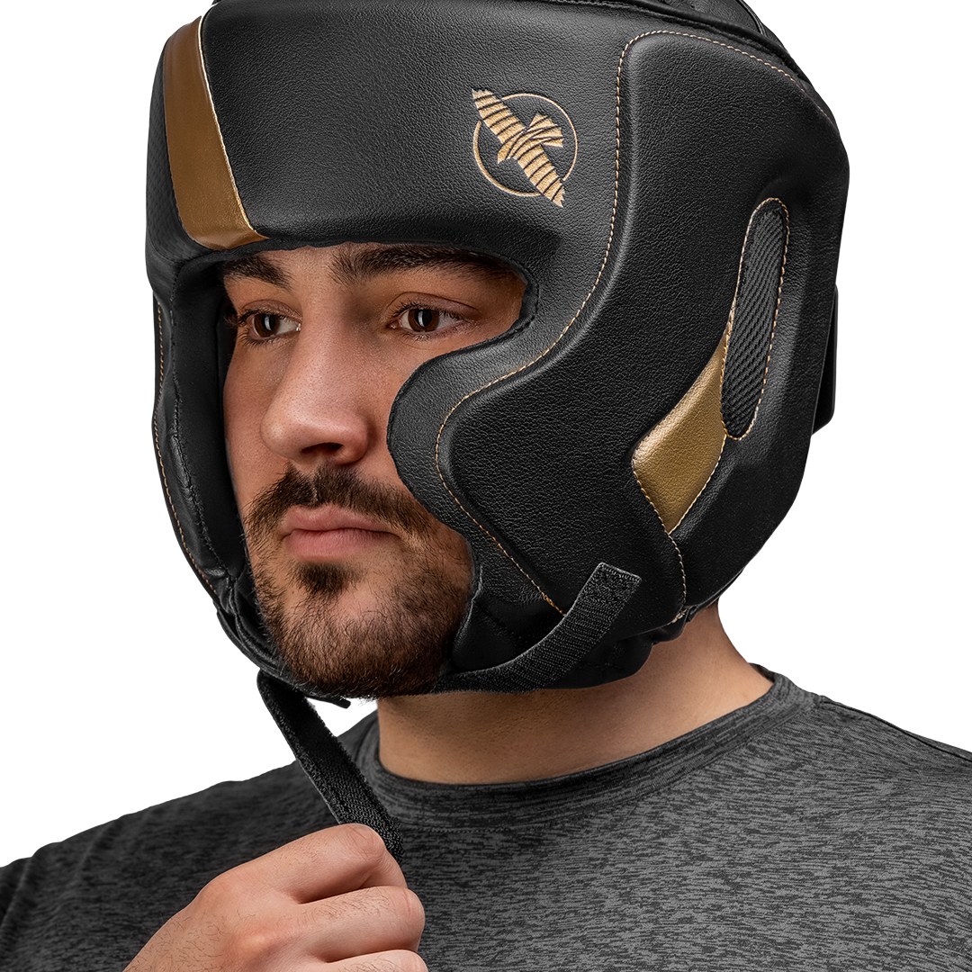 Hayabusa Hoofdbeschermer T3 met wang bescherming - Zwart/Goud
