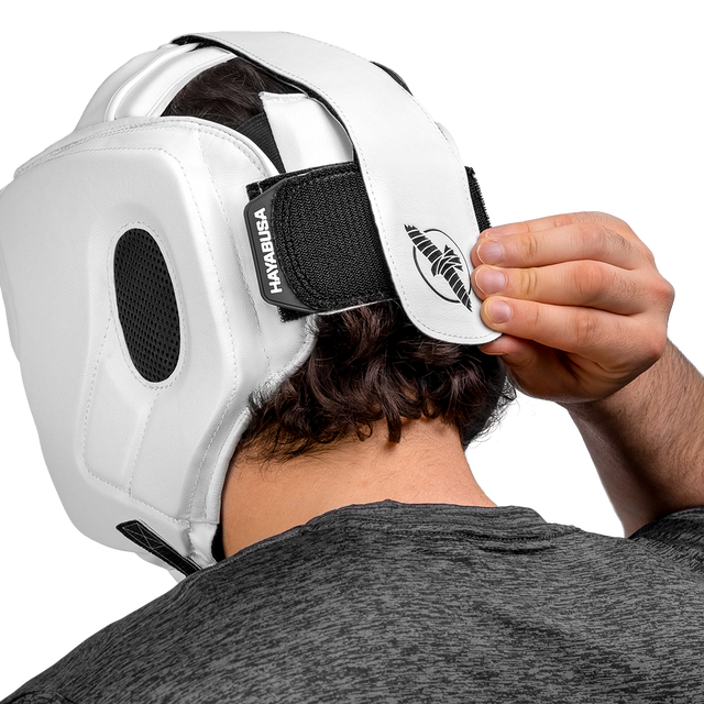 Căști de box Hayabusa T3 cu protecție pentru pomeți – Alb/Negru