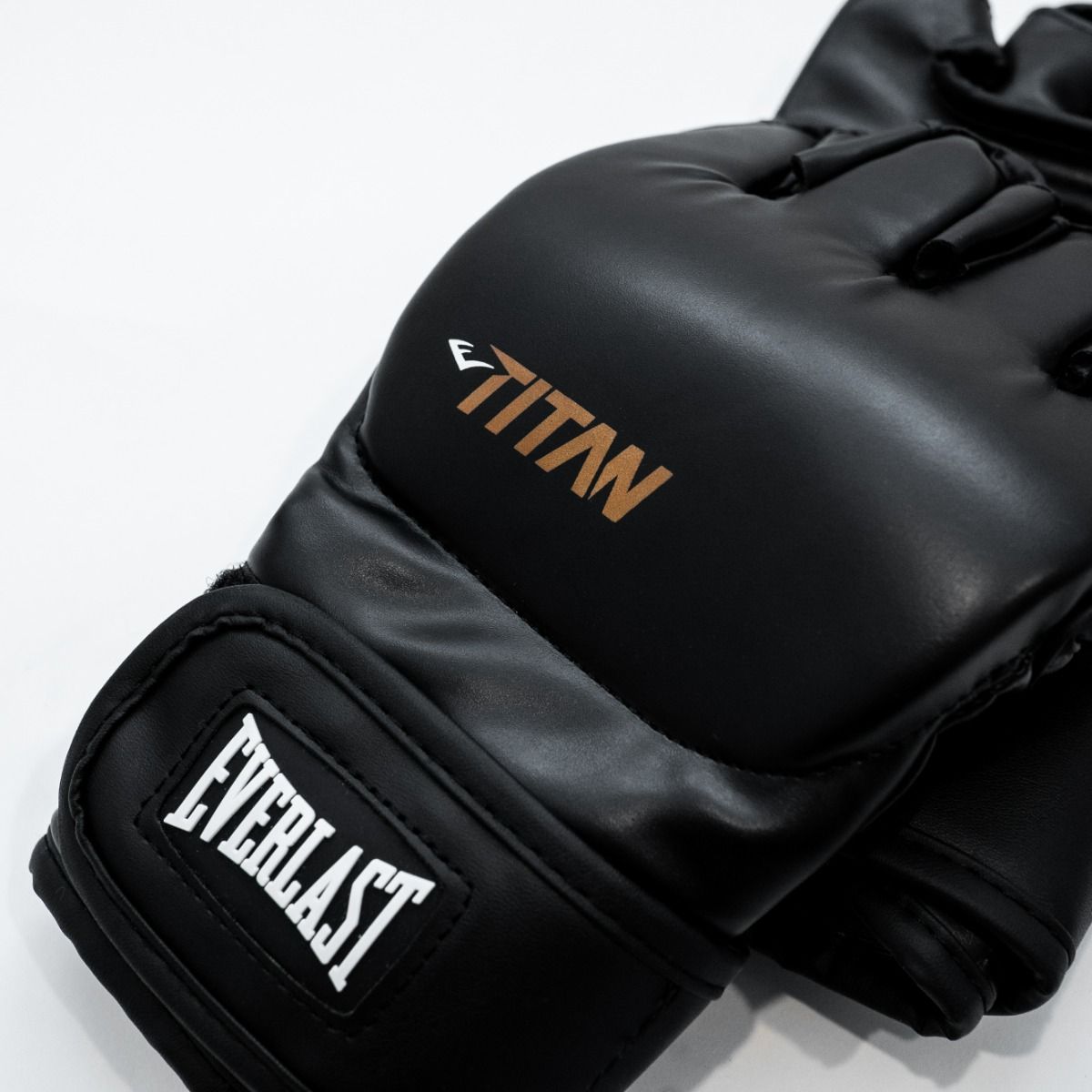 Everlast MMA Handschoenen Titan - Zwart