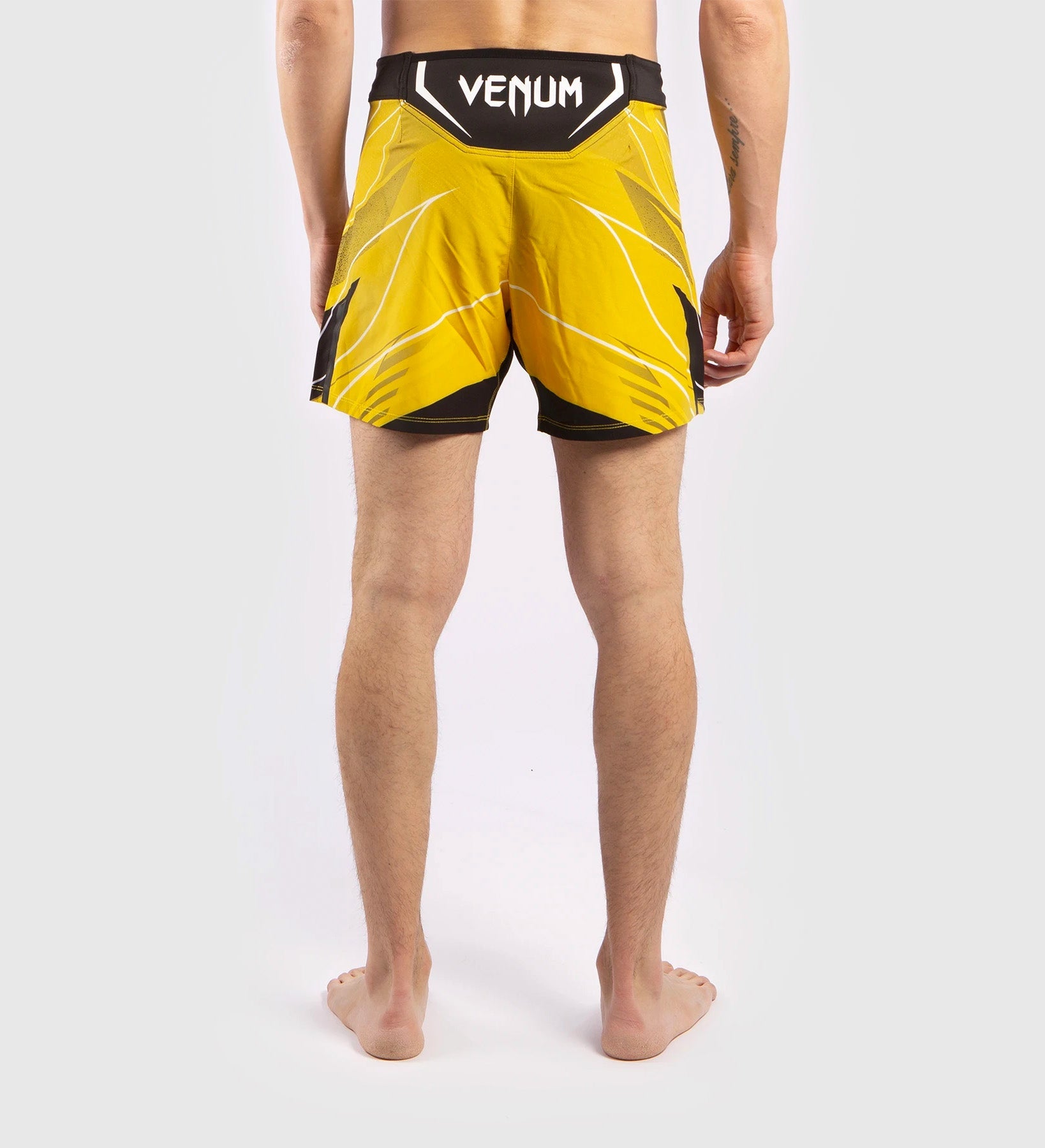 UFC Venum MMA Broekje - Geel - Shorts