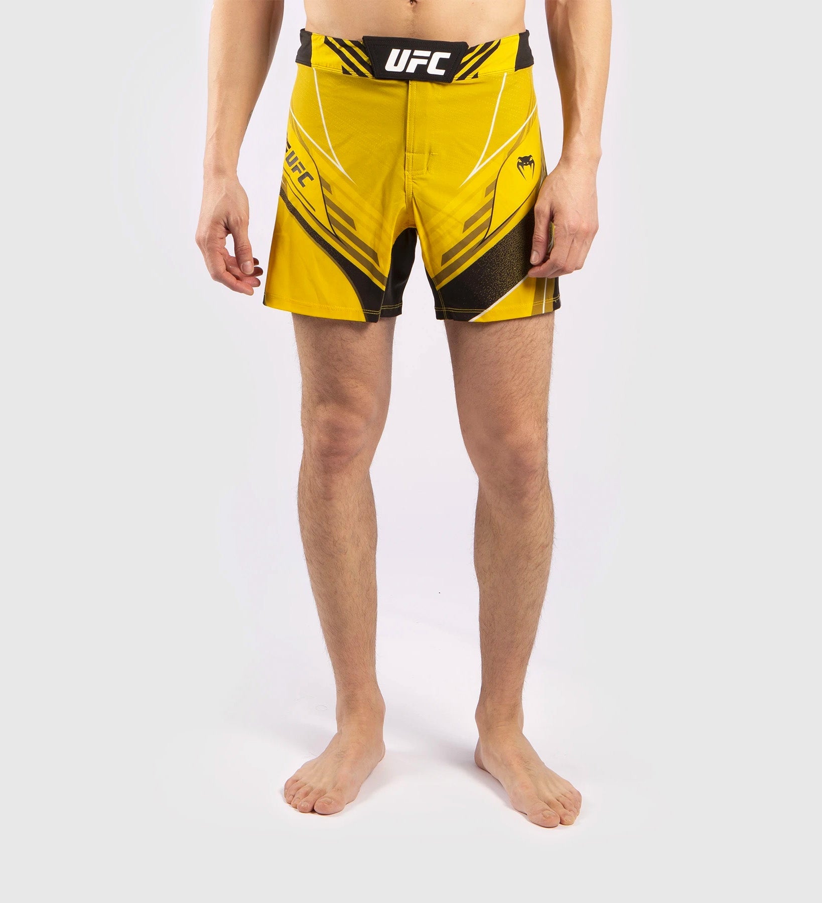 UFC Venum MMA Broekje - Geel - Shorts