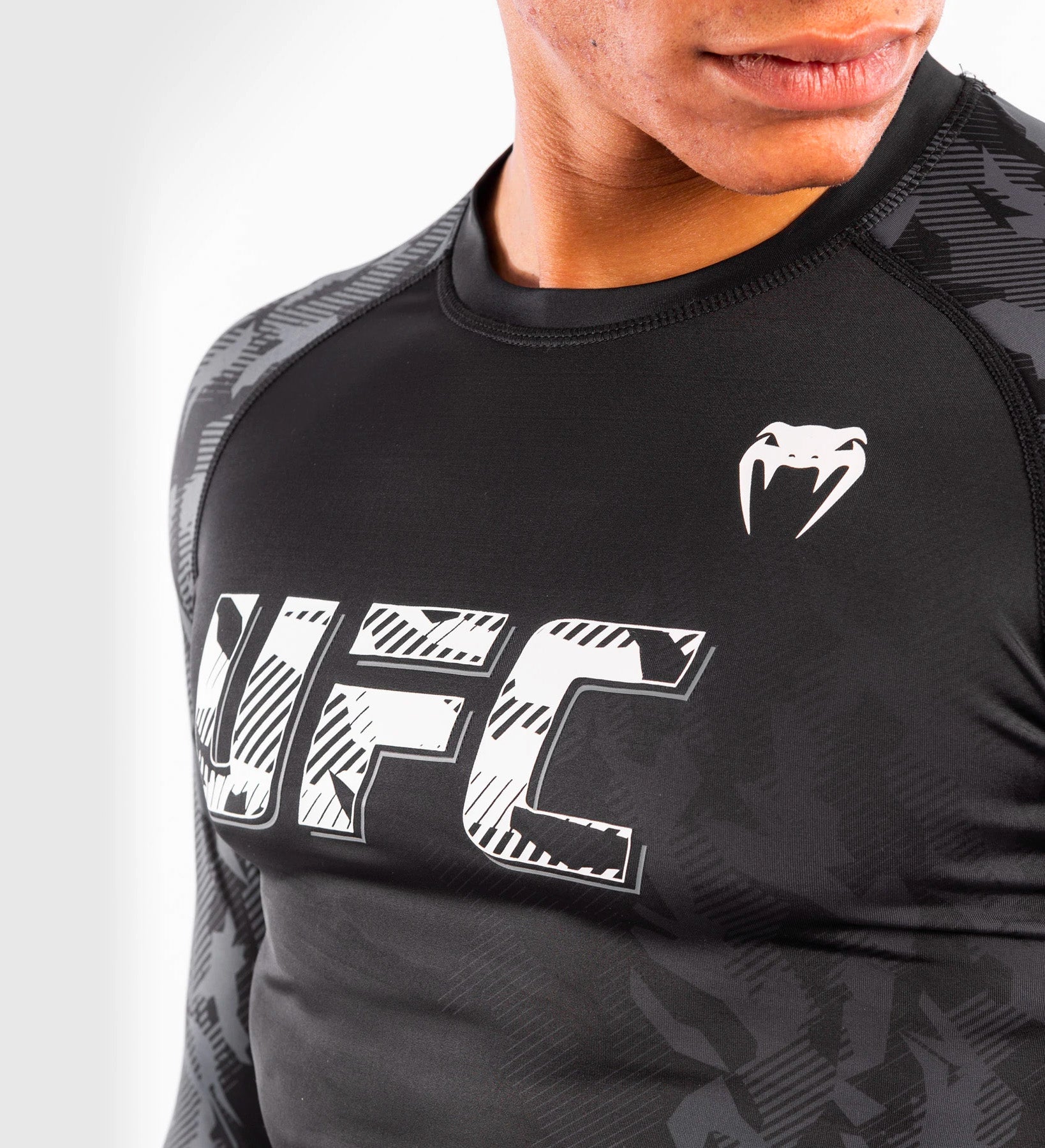 UFC Venum Rashguard Performance Fight Week - Zwart - Rashguard