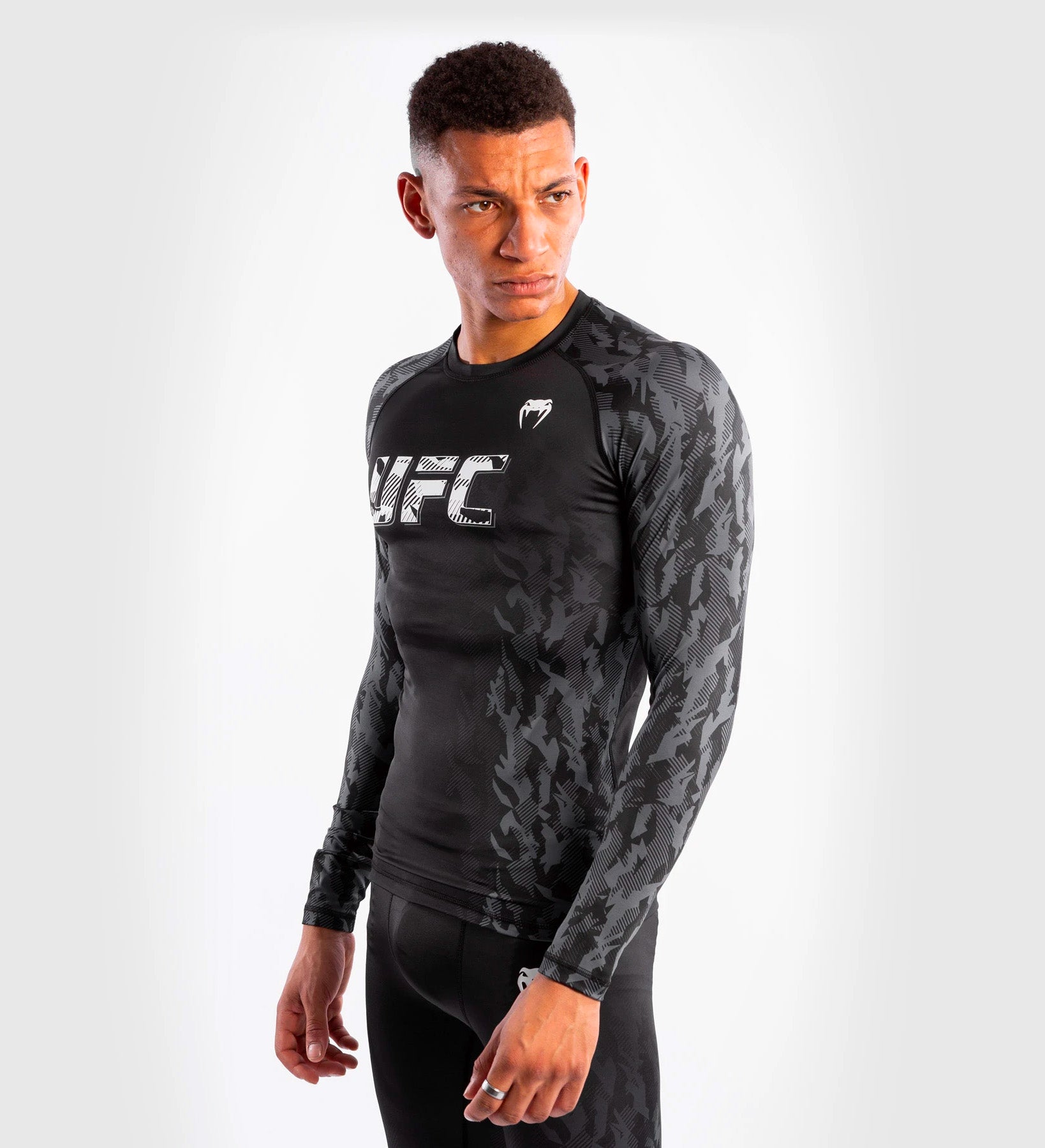 UFC Venum Rashguard Performance Fight Week - Zwart - Rashguard