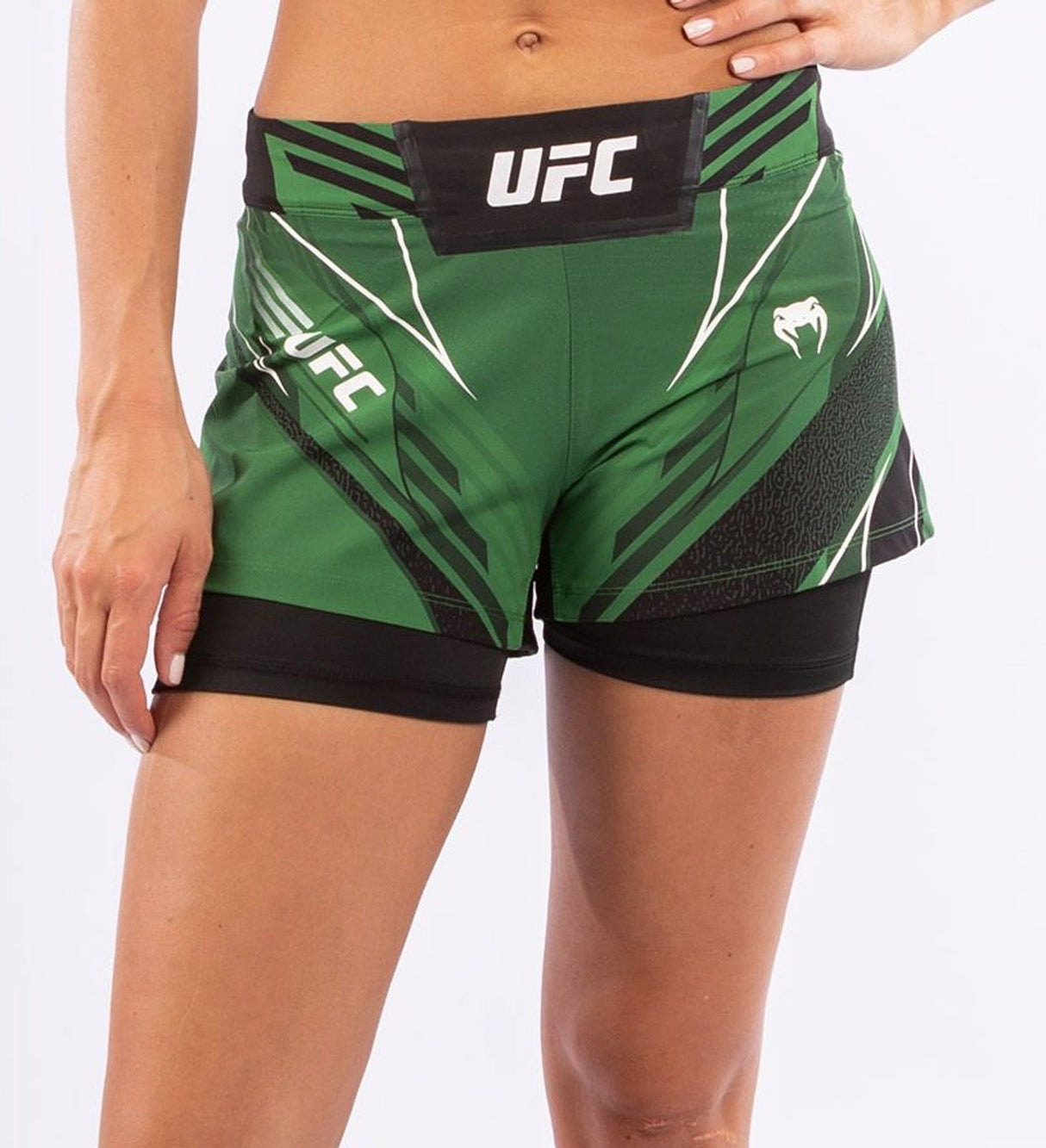 UFC Venum Shorts Dames - Groen - Shorts