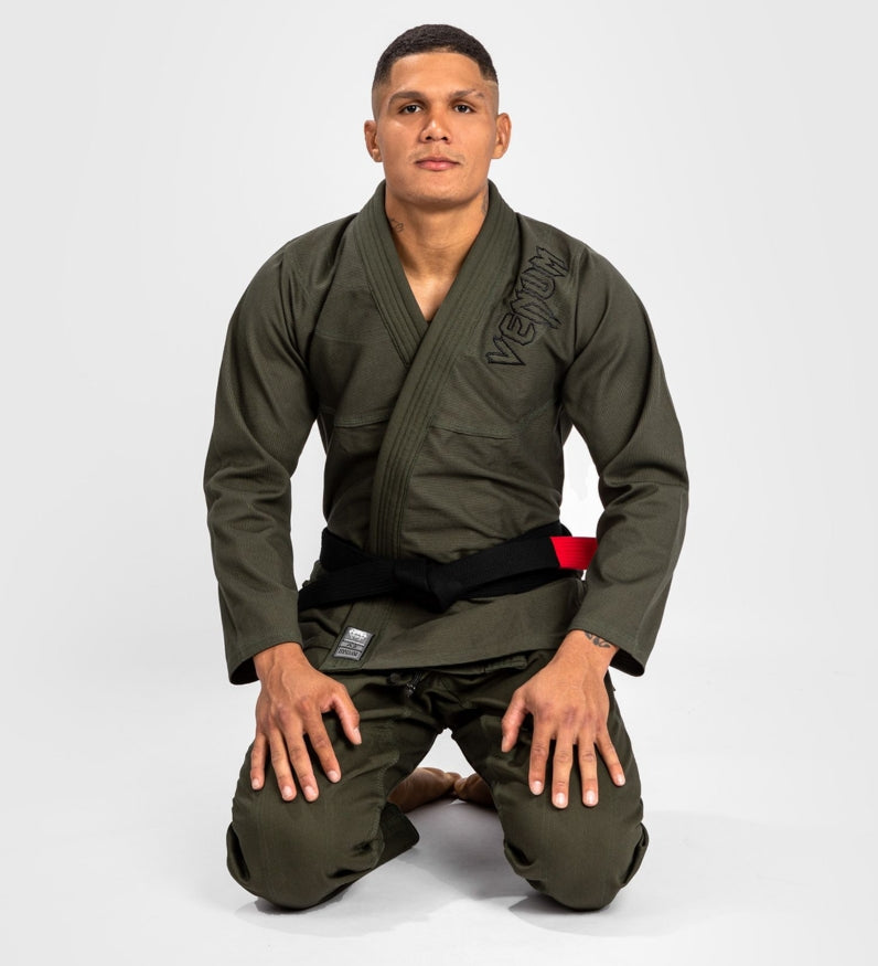 Venum BJJ Gi Contender 2.0 - Kaki Groen - BJJ Gi’s