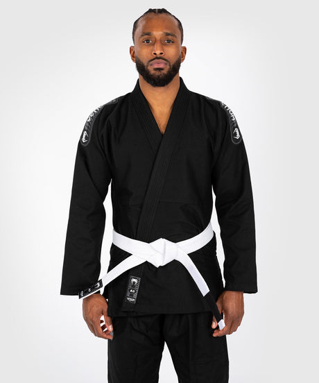 Venum BJJ Gi First - Zwart - incl. witte band - BJJ Gi’s