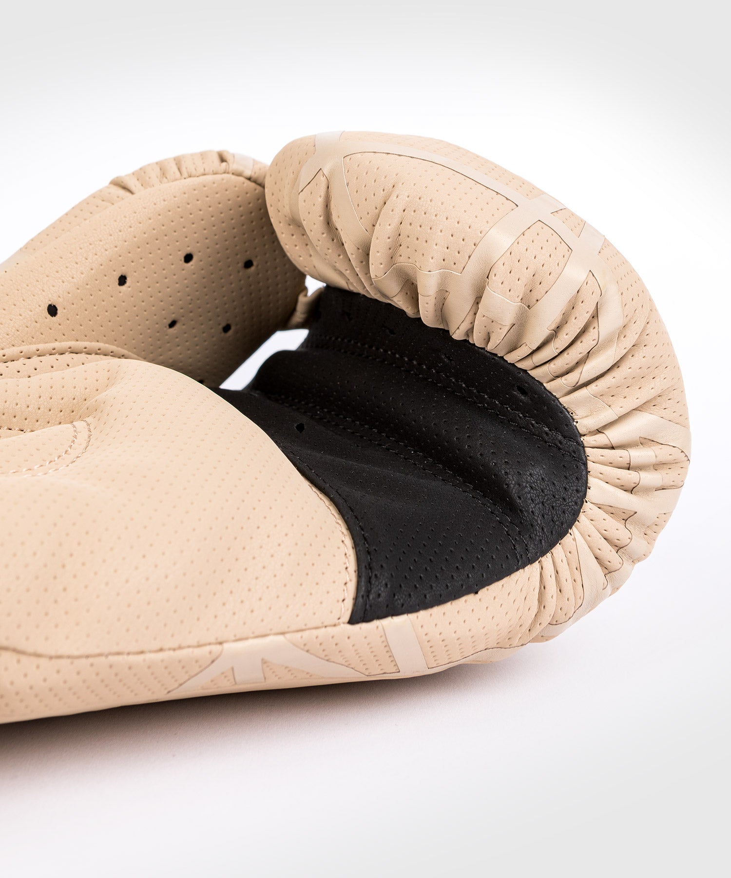 Venum Bokshandschoenen Tecmo 2.0 - Zand/Beige