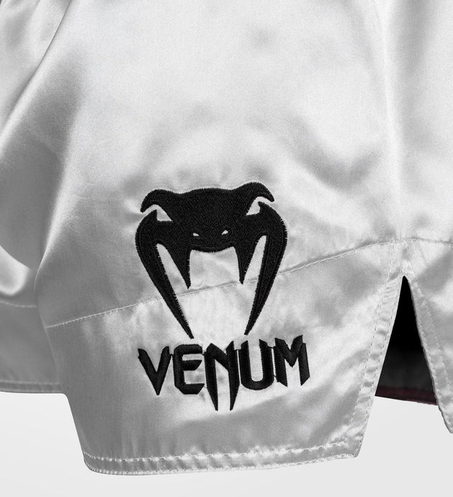 Pantaloncini Kickboxing Venum Classic – Argento/Nero