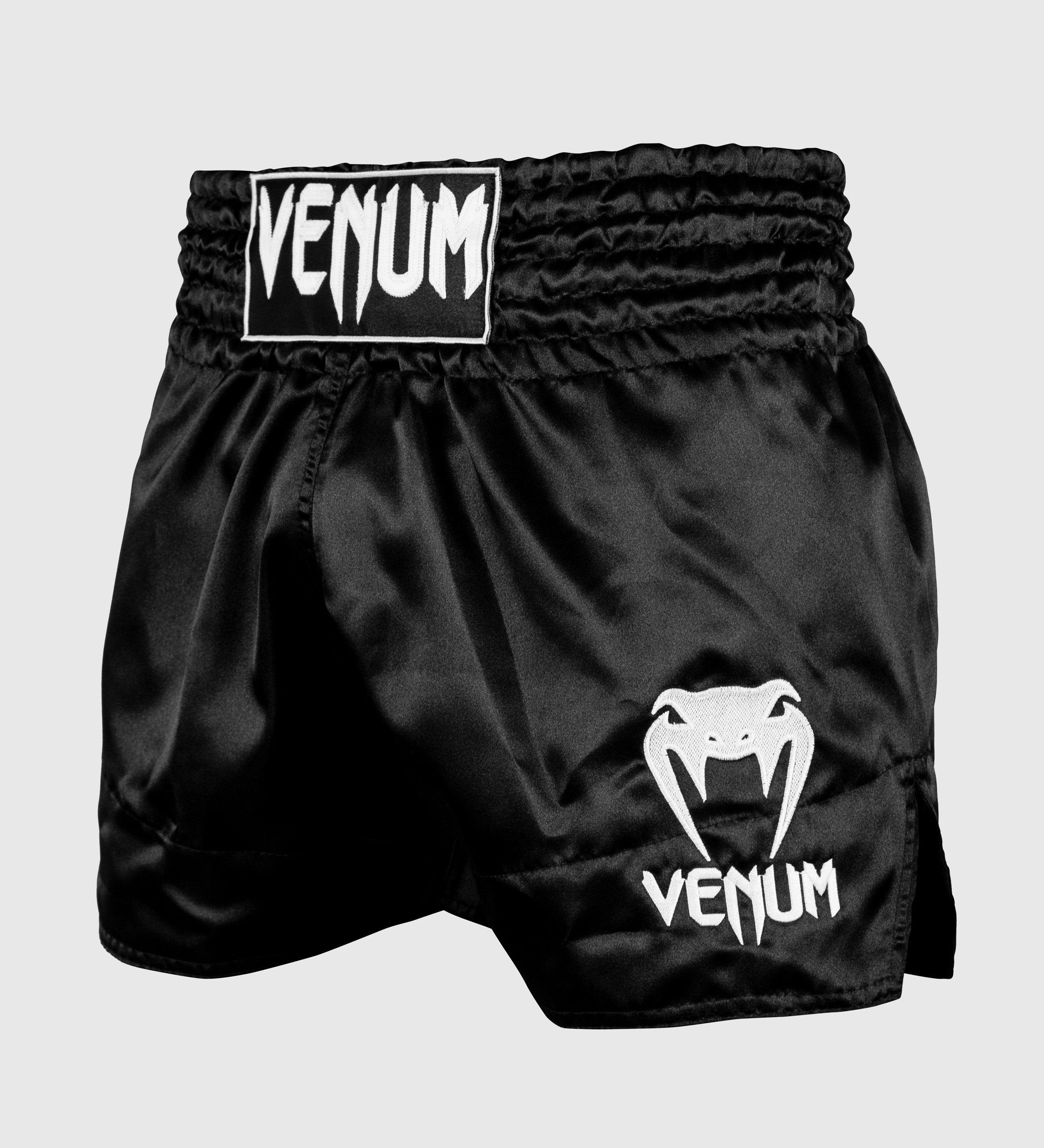 Venum Kickboks Broekje Classic - Zwart/Wit - Shorts