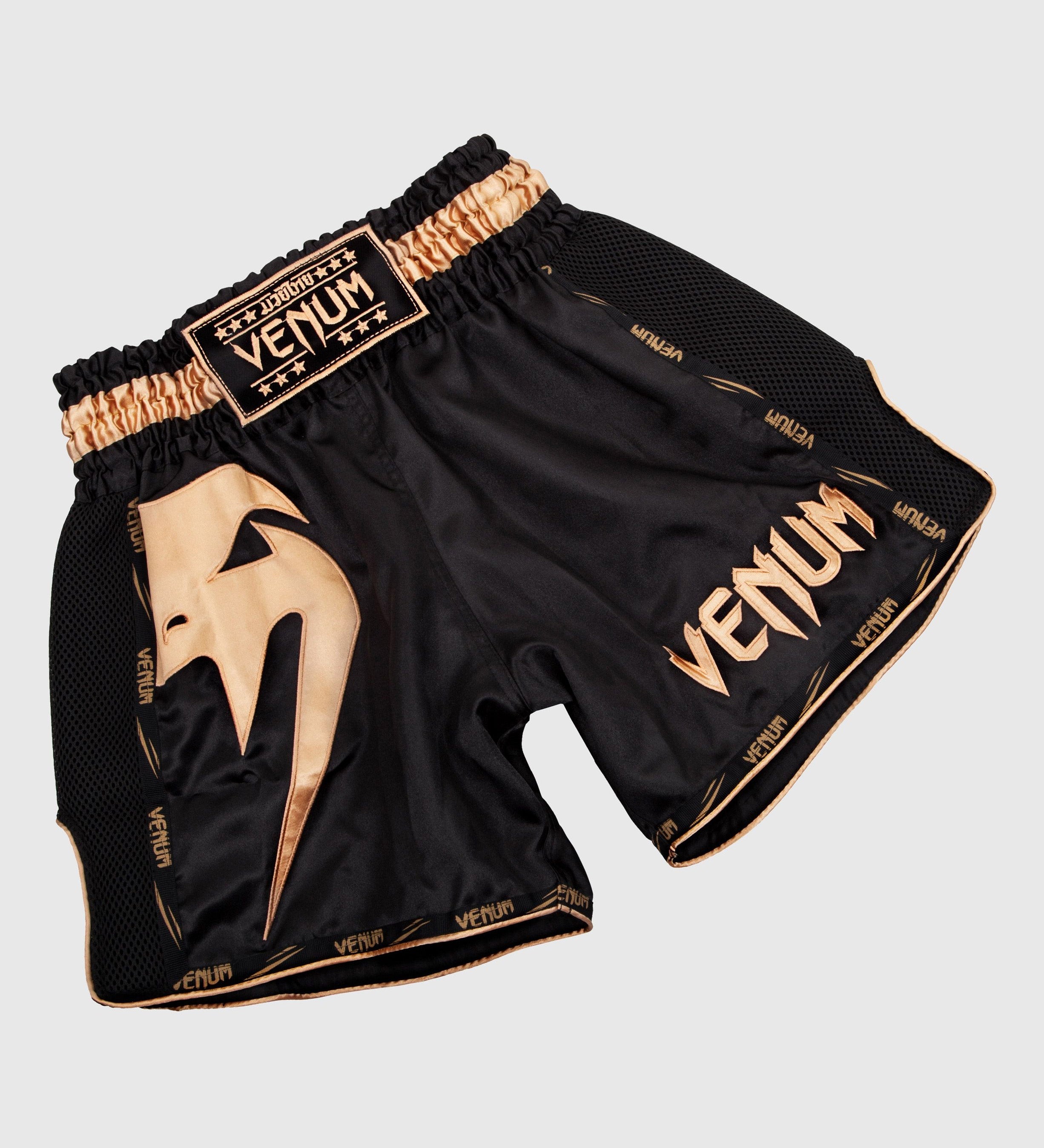 Venum Kickboks Broekje Giant - Zwart/Goud - Shorts