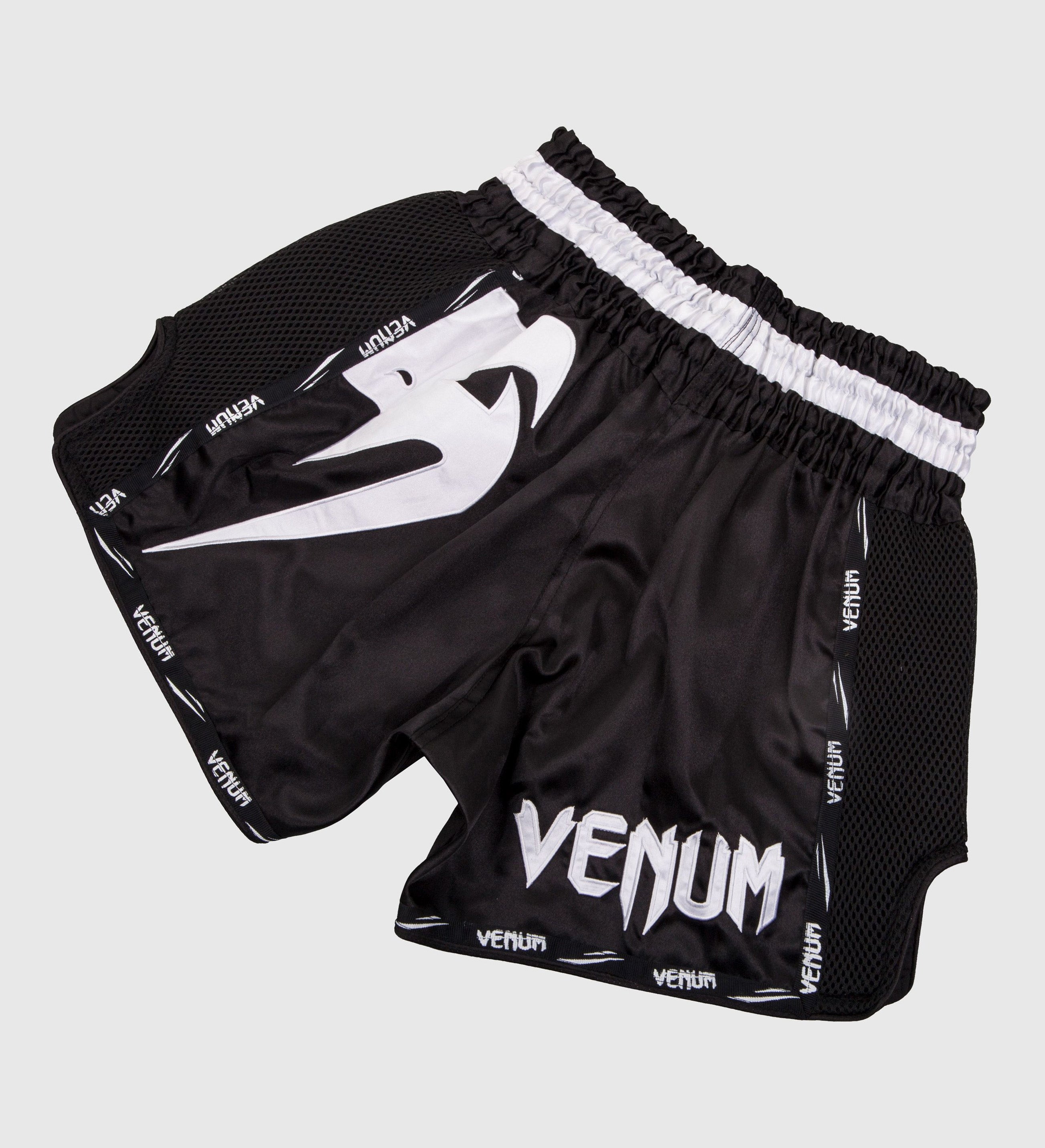 Venum Kickboks Broekje Giant - Zwart/Wit - Shorts