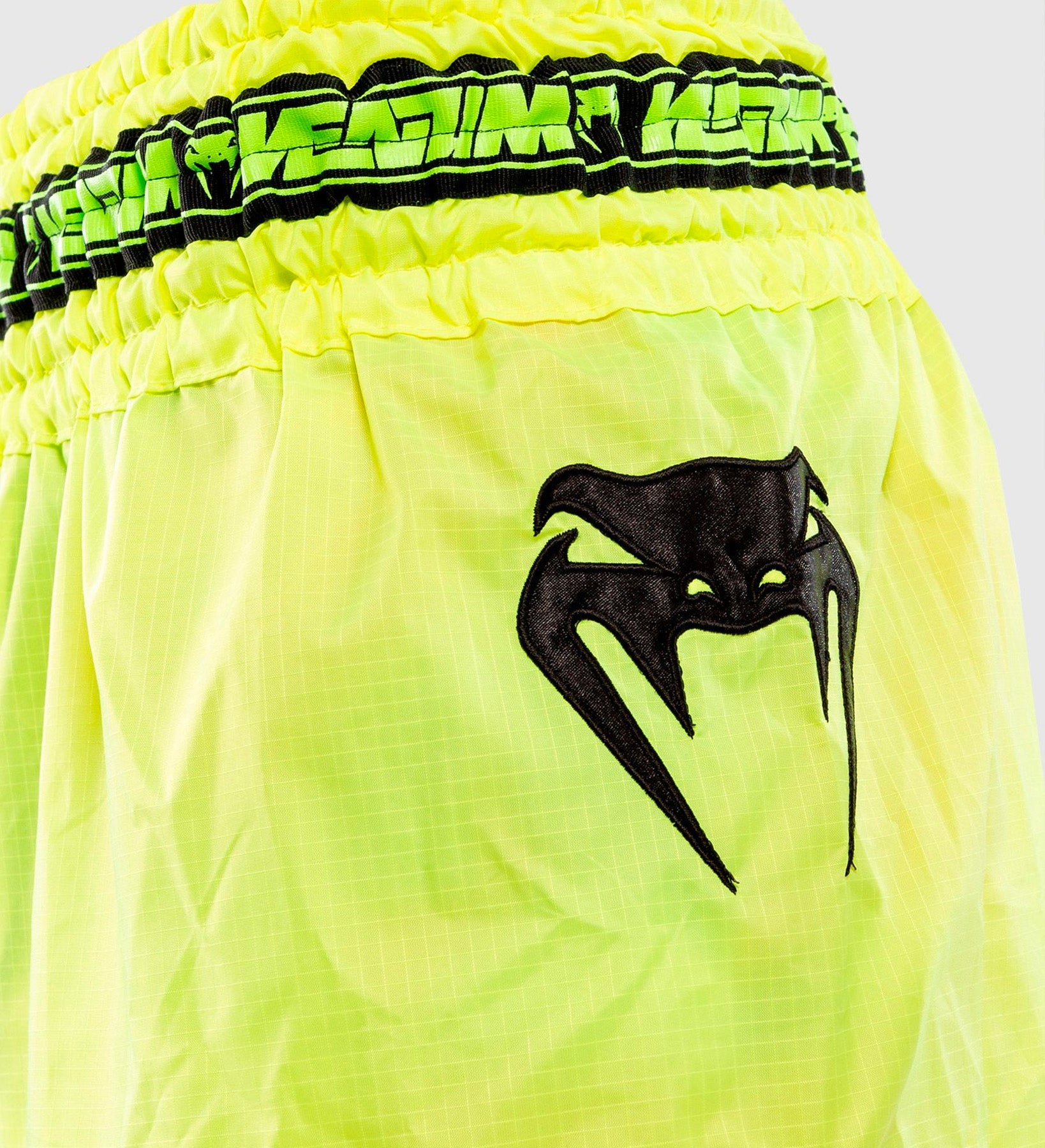 Venum Kickboks Broekje Parachute - Fluo Geel - Shorts