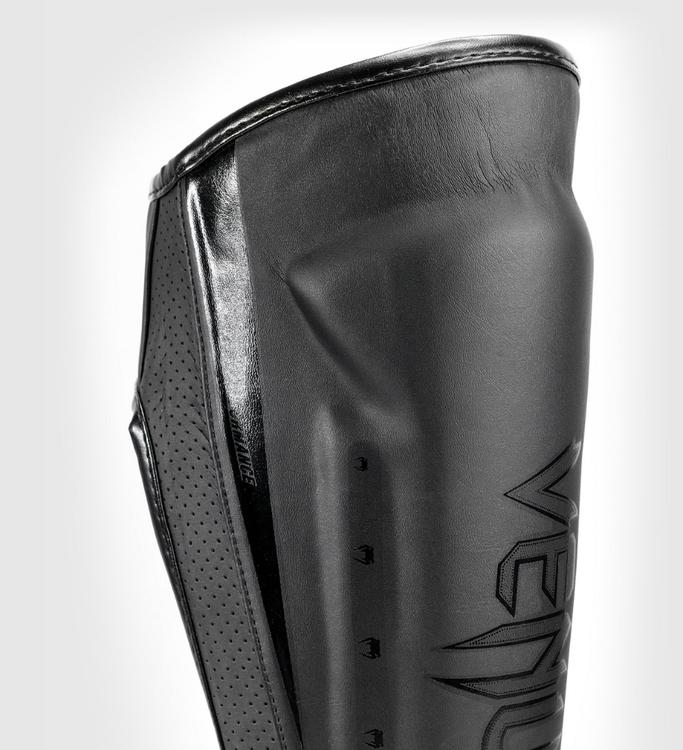 Venum Kickboks Scheenbeschermers Elite Evo - Zwart/Zwart - Scheenbeschermers