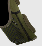 Venum Kickboks Scheenbeschermers Kontact Evo - Kaki Groen/Goud - Scheenbeschermers