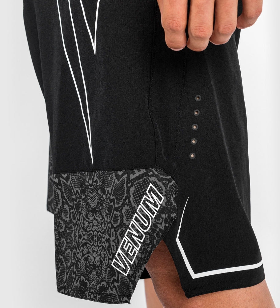 Venum MMA Broekje Light 4.0 - Zwart/Zwart - Shorts