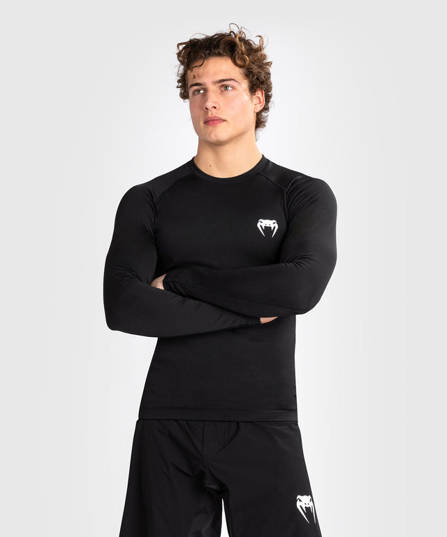 Venum Rashguard Contender Dlouhé rukávy – Černá/Bílá – Rashguard
