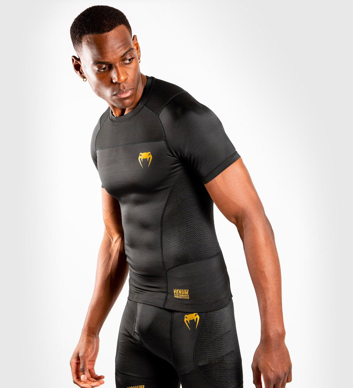 Venum Rashguard G-Fit Korte Mouwen - Zwart/Goud - T-Shirt