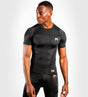 Venum Rashguard G-Fit Korte Mouwen - Zwart/Goud - T-Shirt