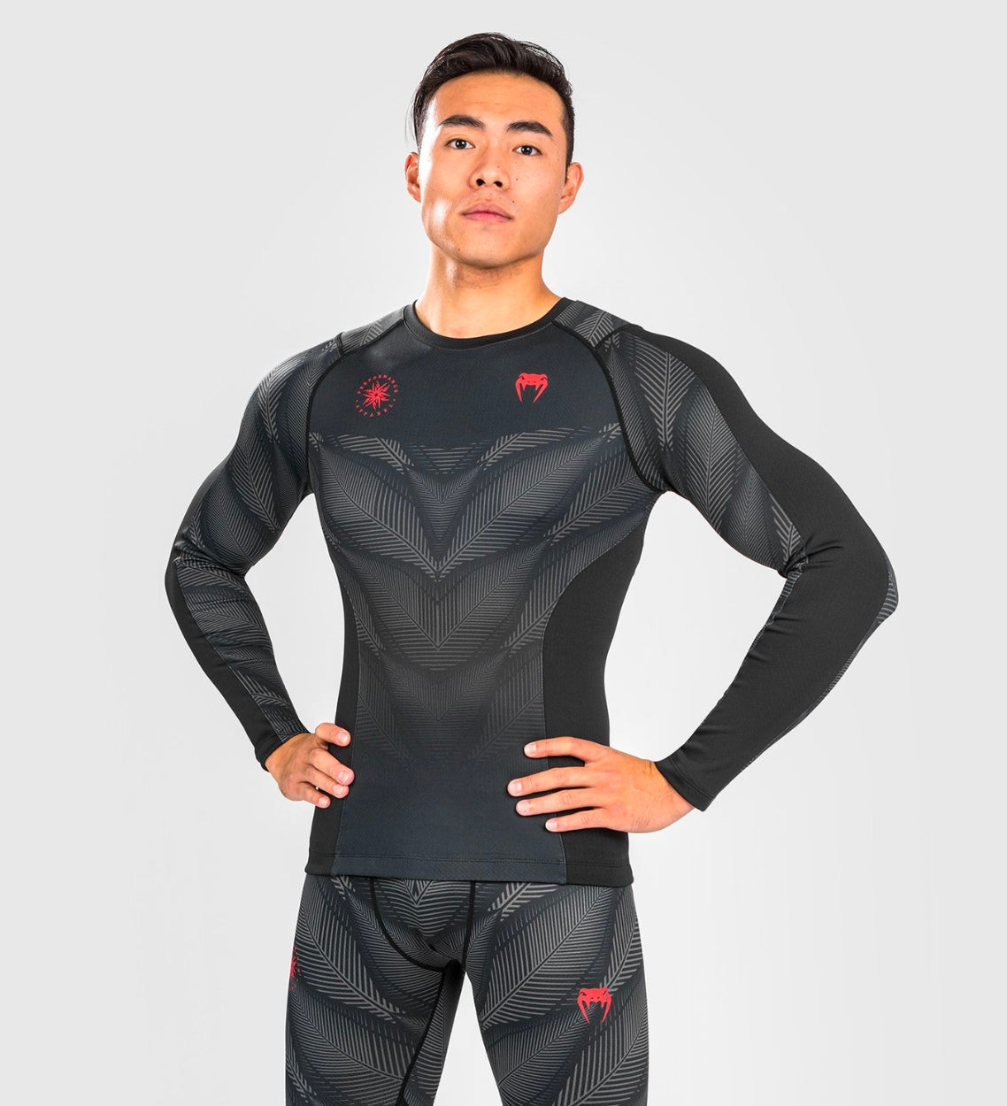 Venum Rashguard Phantom Lange Mouwen - Zwart/Grijs/Rood - Rashguard