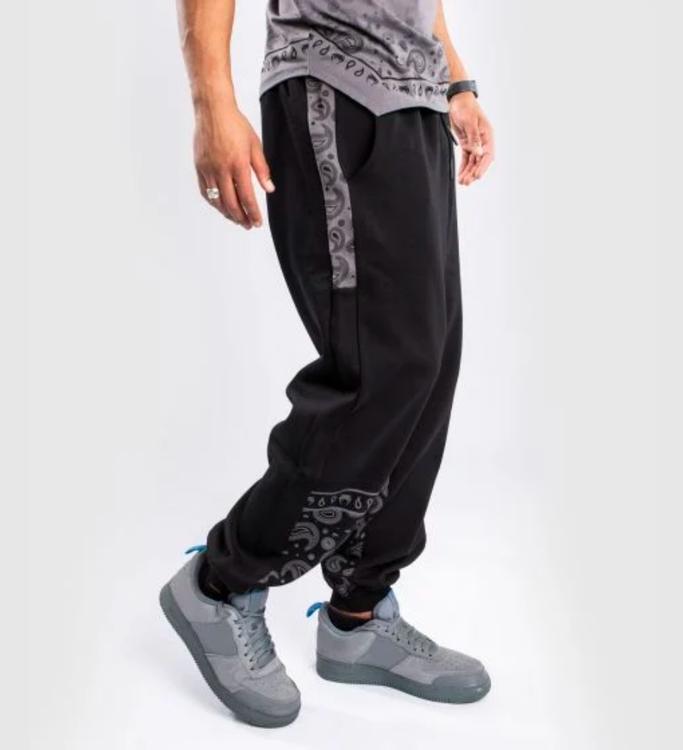 Venum Trainingsbroek Cali 34 oversized - Zwart - Shorts