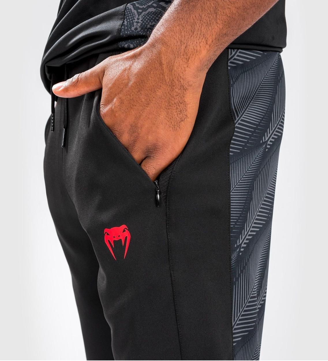 Venum Trainingsbroek Phantom - Zwart/Grijs/Rood - Shorts